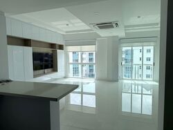 Royal Court (D21), Apartment #595792291